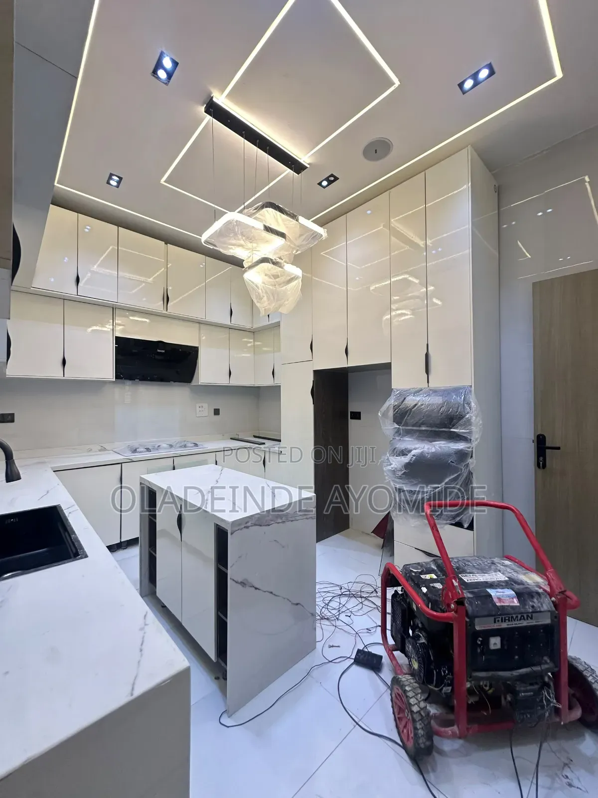 4bdrm Duplex in Sangotedo for sale in Sangotedo
