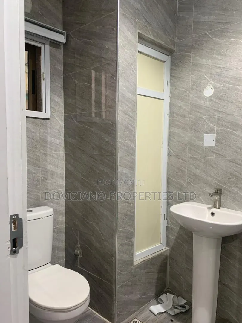 2bdrm Apartment in Ahmadu Bello Way for rent in Ahmadu Bello Way