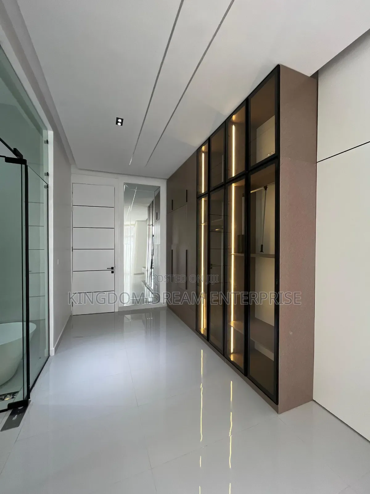 5bdrm Duplex in Orchid Lekki Lagos for sale in Lekki Expressway