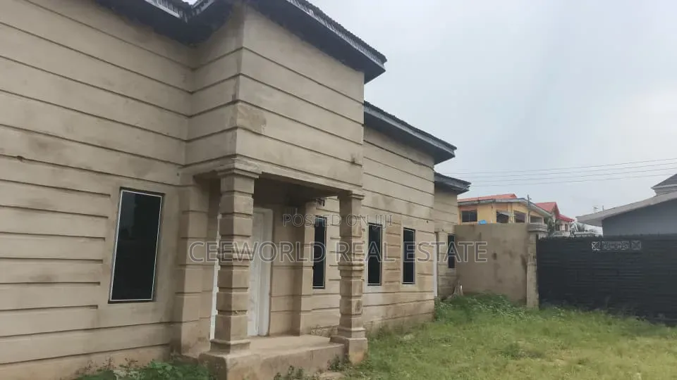 A Standard Plot of Land With Uncompleted Room and Parlour Self Con in Oluyole Estate