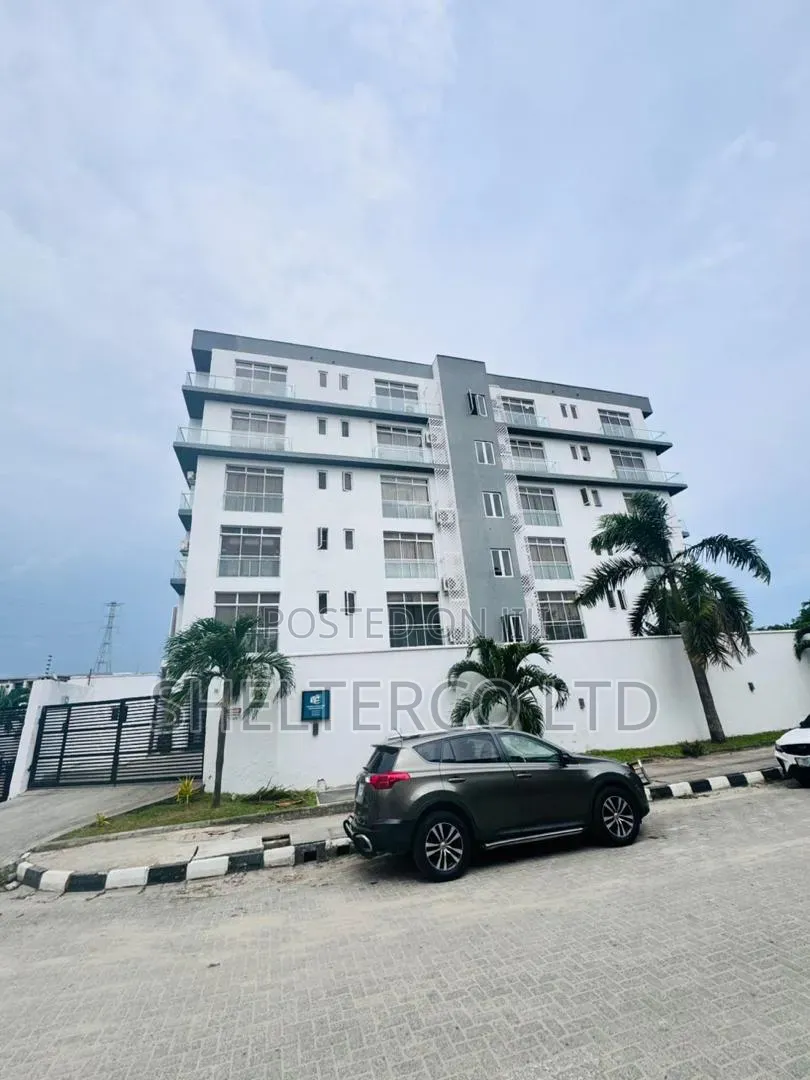 Furnished 3bdrm Apartment in Estate, Banana Island for sale in Banana Island