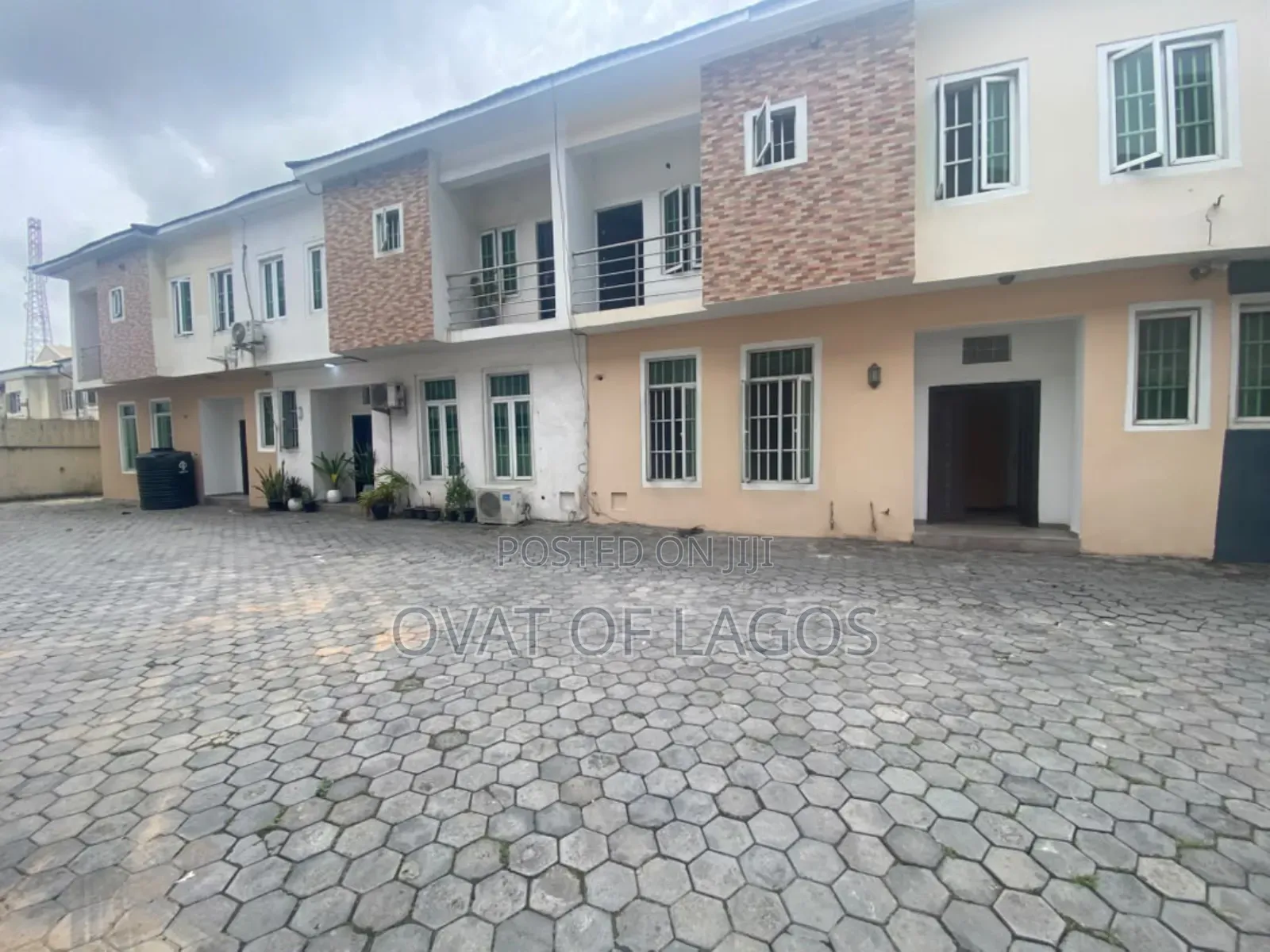 4bdrm Duplex in Ikate for rent in Ikate