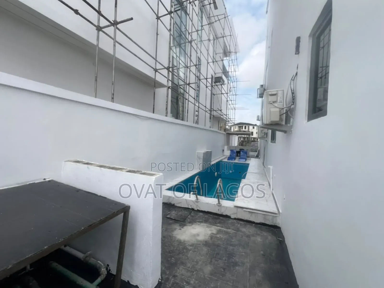5bdrm Duplex in Pinnock Beach, Osapa london for sale in Osapa london