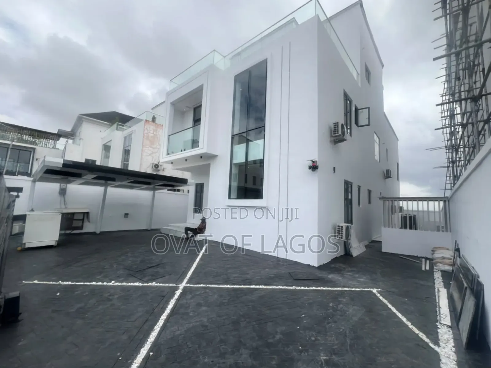 5bdrm Duplex in Pinnock Beach, Osapa london for sale in Osapa london