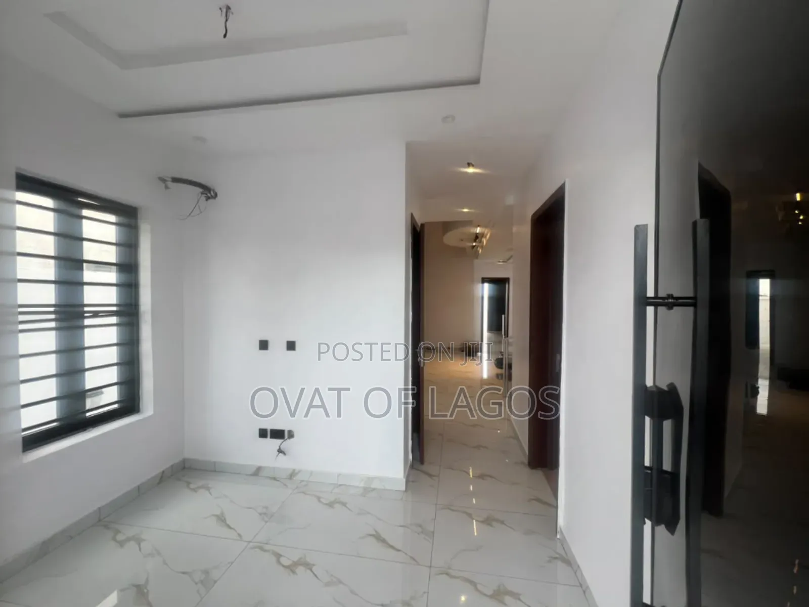 5bdrm Duplex in Pinnock Beach, Osapa london for sale in Osapa london