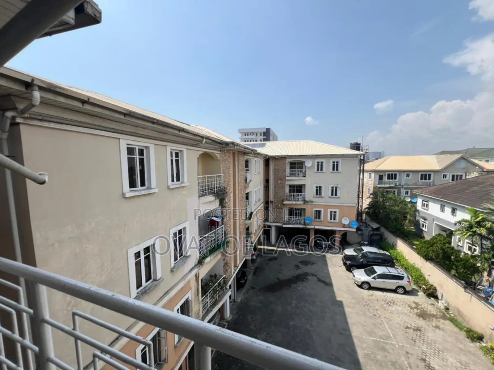 3bdrm Apartment in Oniru, Victoria Island for sale in Victoria Island