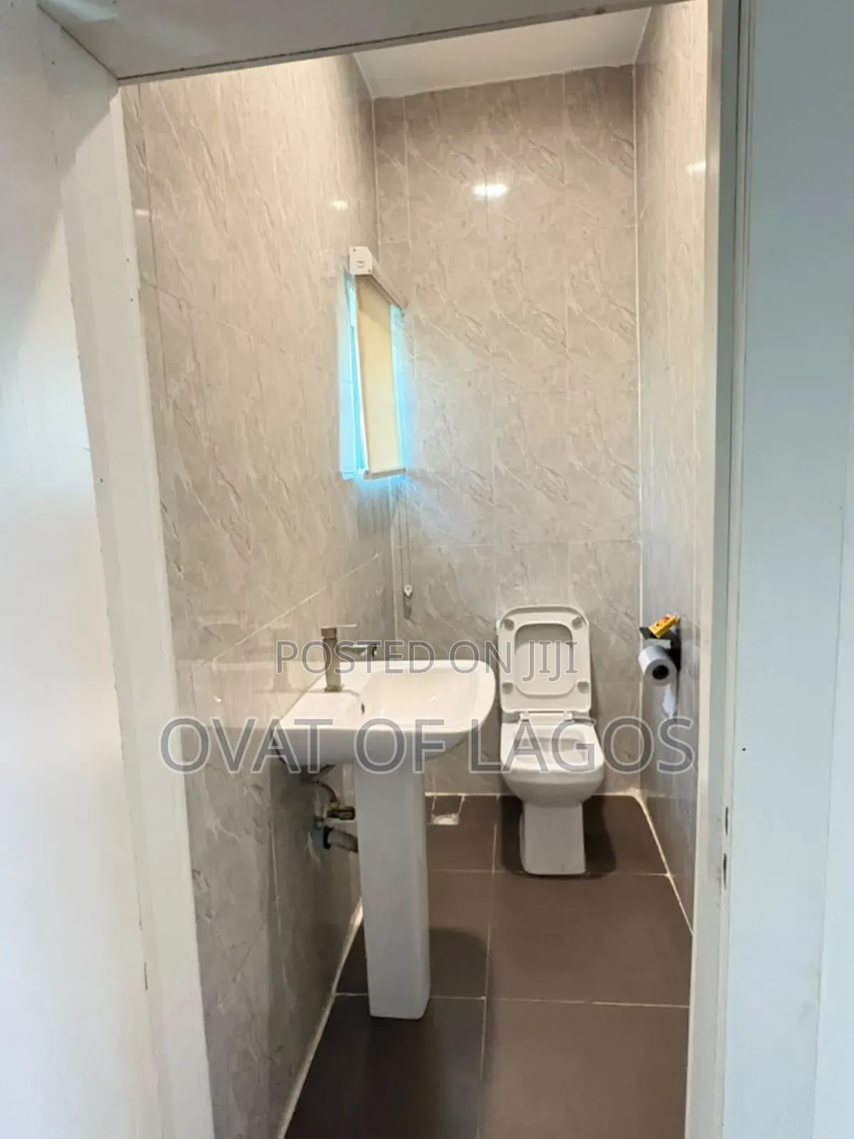 22 Rooms Hotel in Osapa london