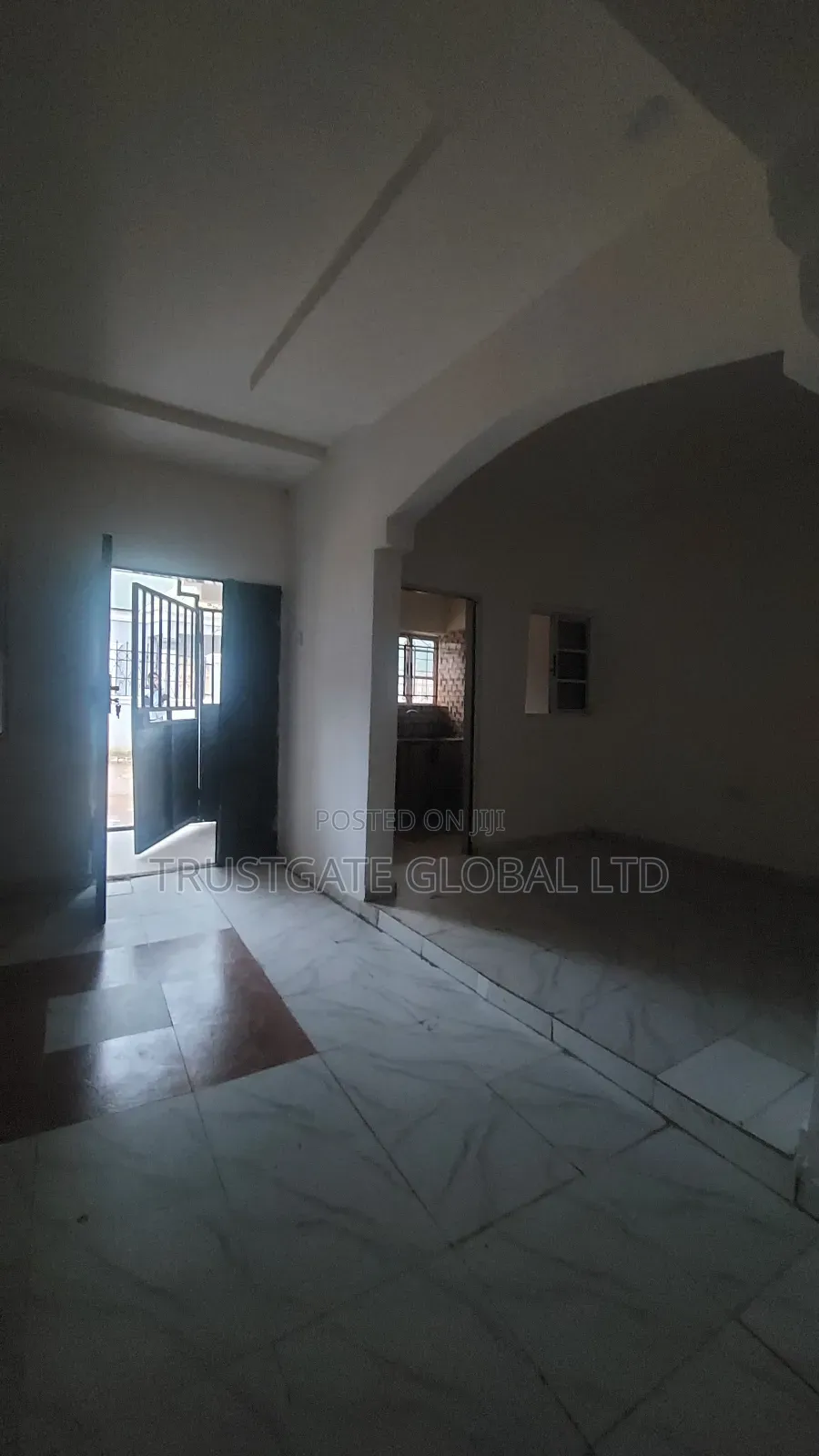 2bdrm Block of Flats in Idu Industrial for rent in Idu Industrial
