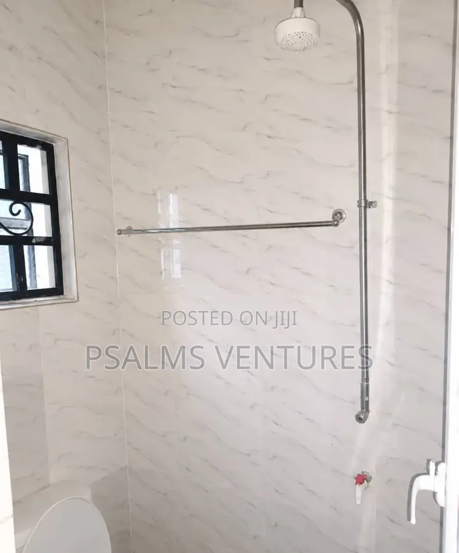 Furnished Mini Flat in Agege, Pen Cinema for rent in Pen Cinema