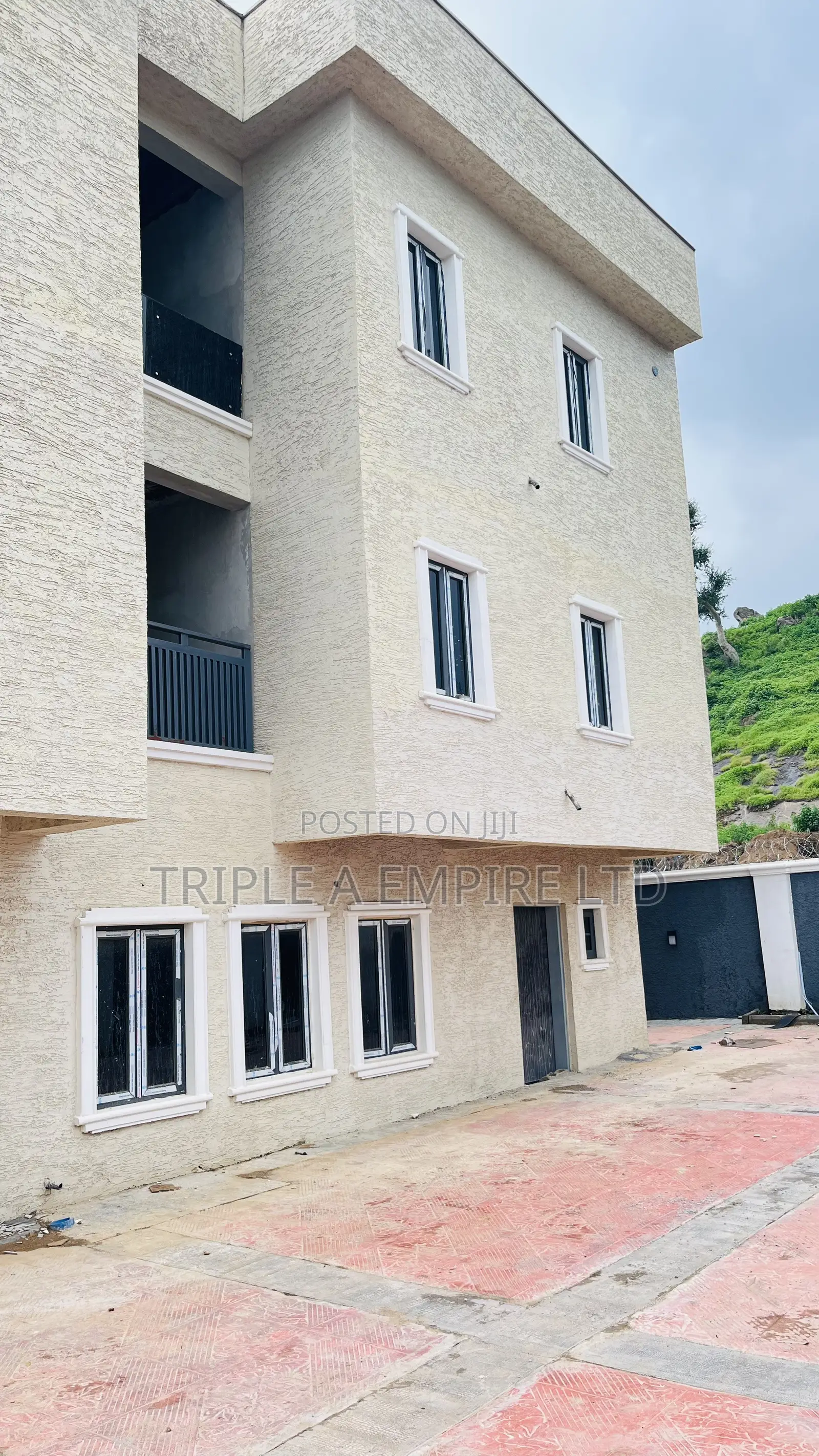 4bdrm Townhouse/Terrace in Katampe (Main) for sale in Katampe (Main)
