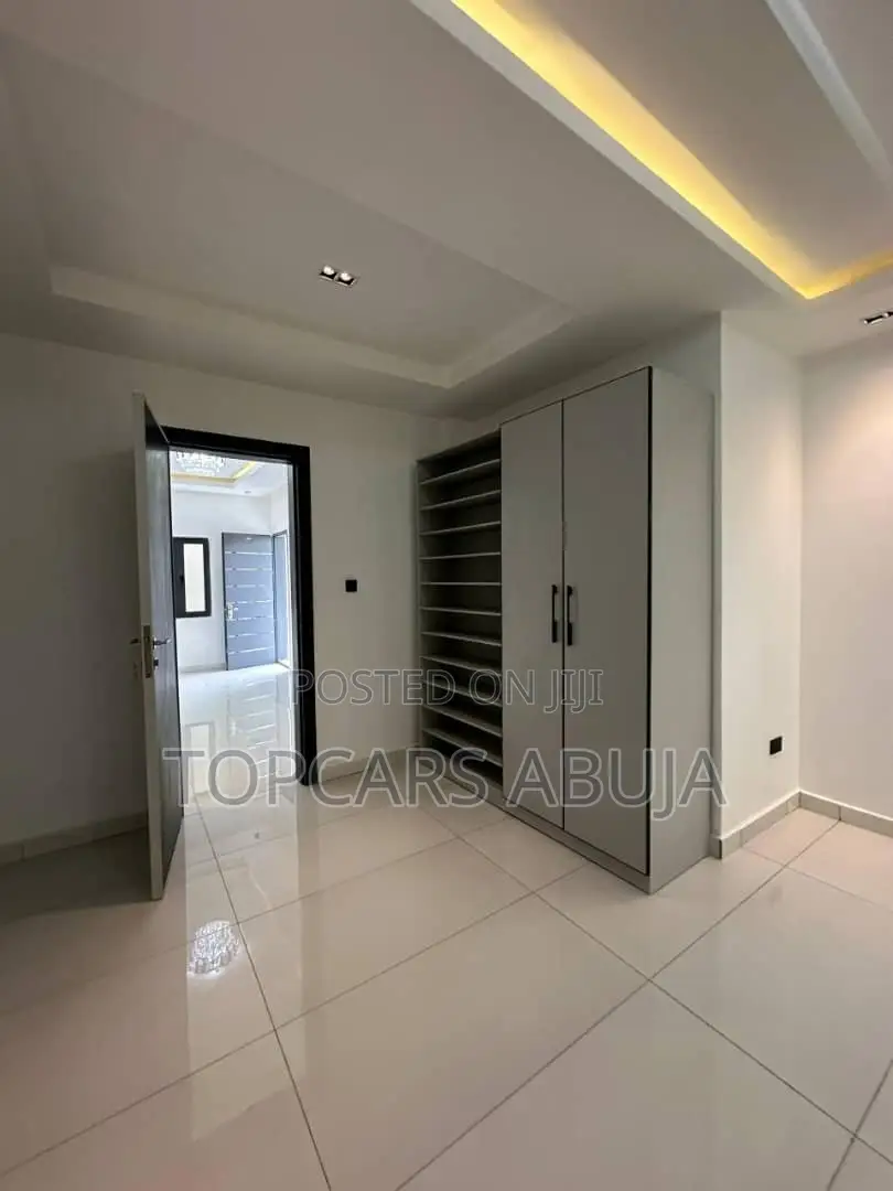 Furnished 4bdrm Duplex in Katampe Extension for sale in Katampe Extension