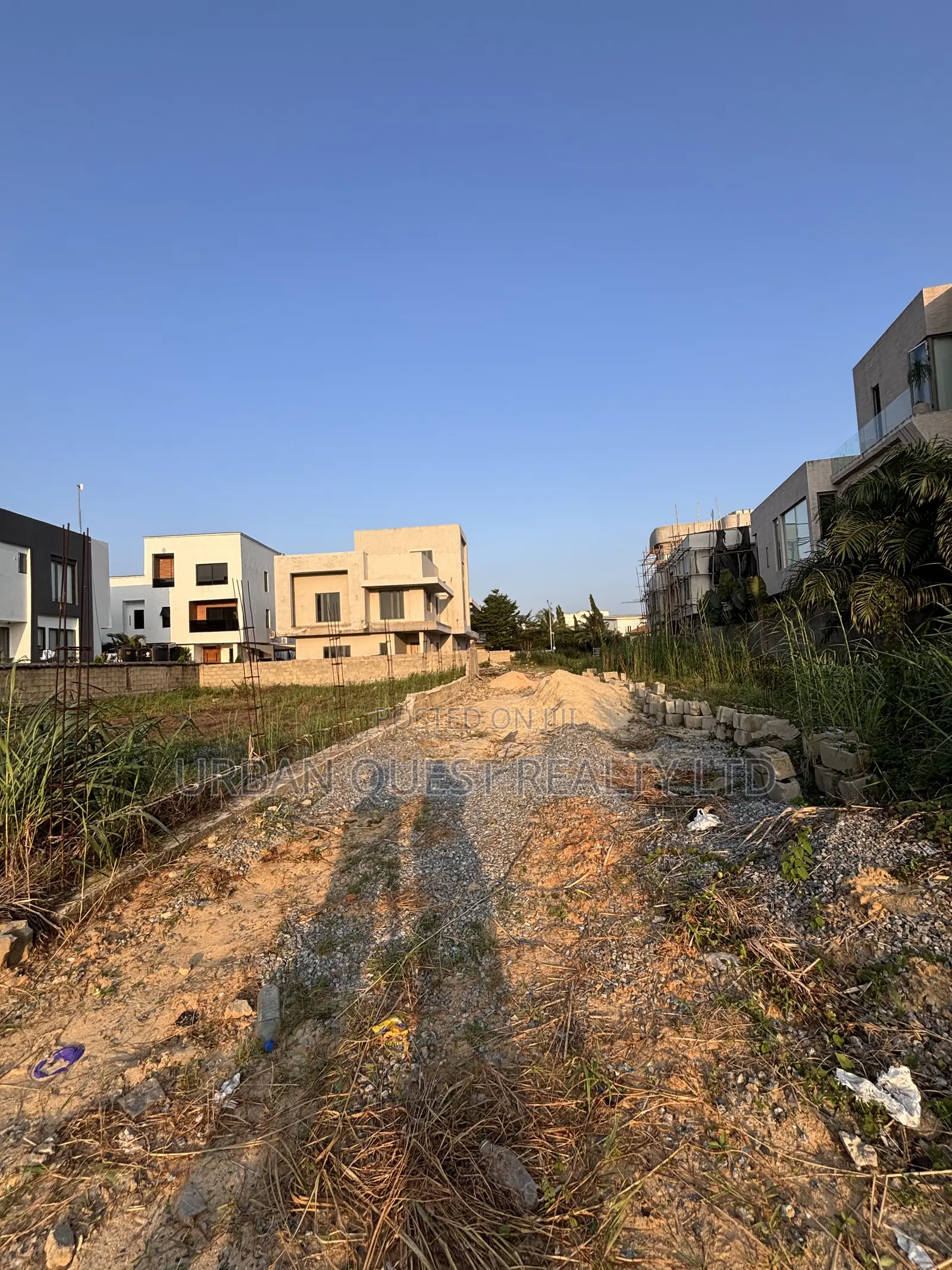 6bdrm Duplex in Pinnock Beach Estate, Osapa london for sale in Osapa london