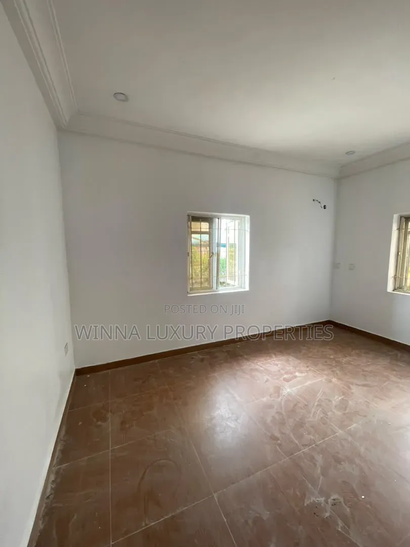 3bdrm Bungalow in Von Gargen City, Lugbe District for rent in Lugbe District