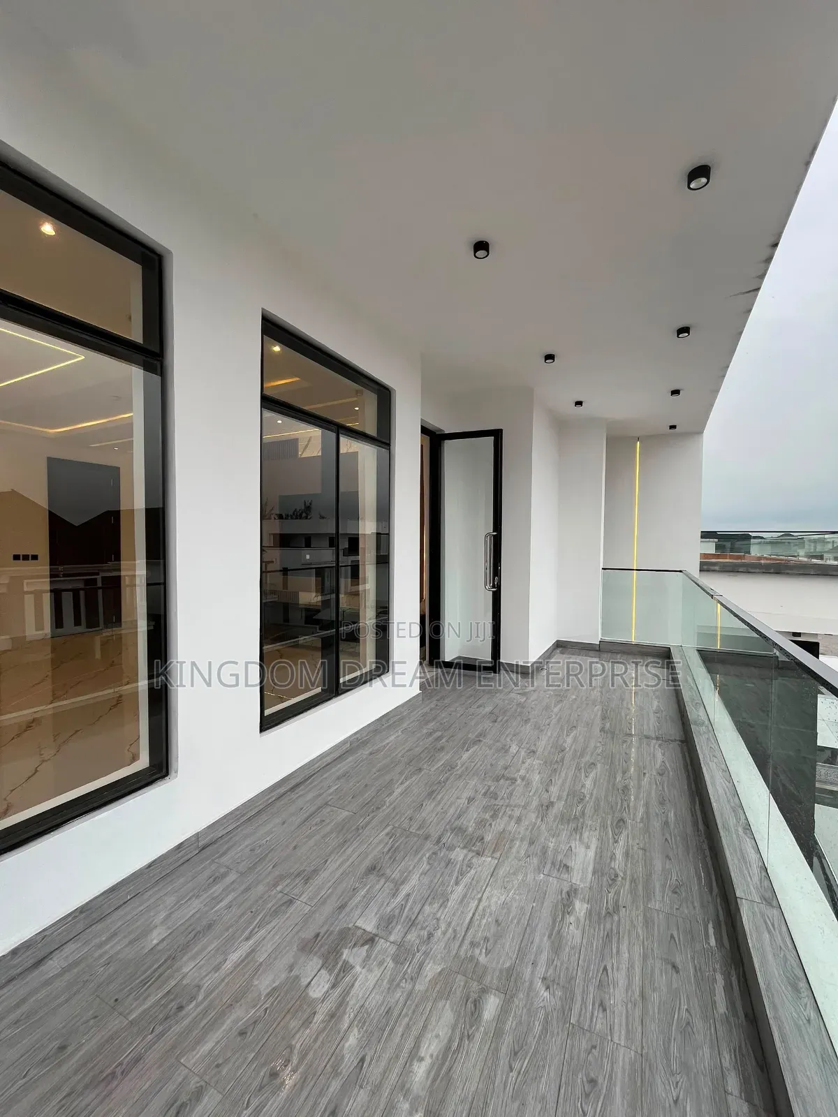5bdrm Duplex in Ikota Lekki Lagos for sale in Ikota