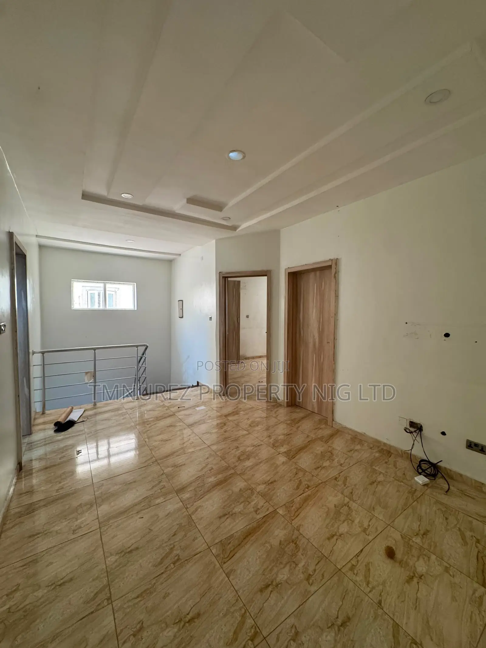 3bdrm Duplex in Chevron for rent in Chevron