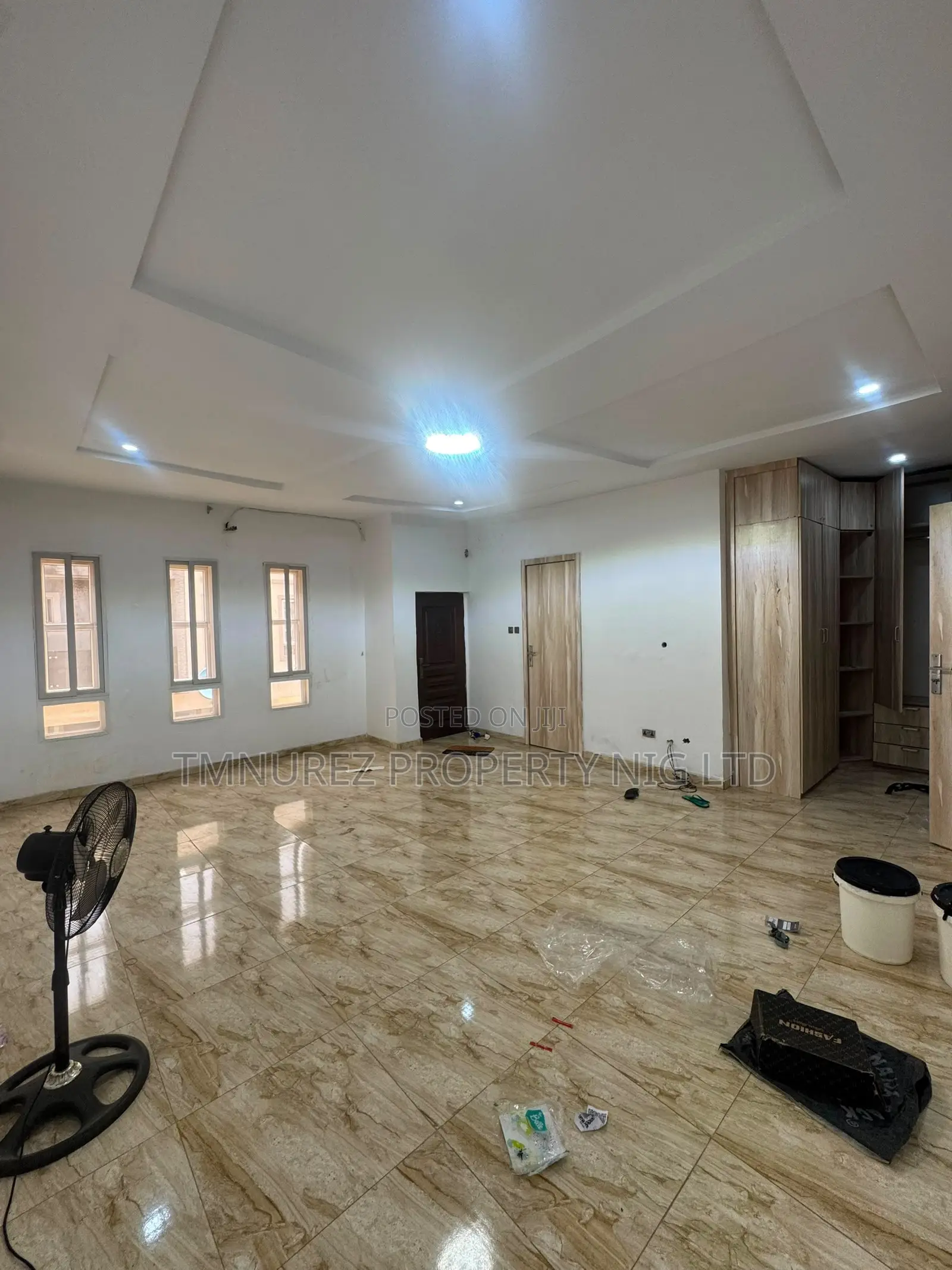 3bdrm Duplex in Chevron for rent in Chevron