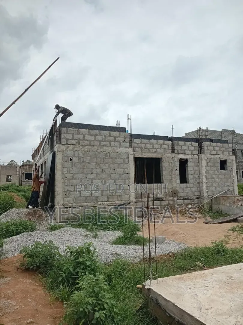 4bdrm Duplex in Greymound Estate, Dawaki for sale in Dawaki