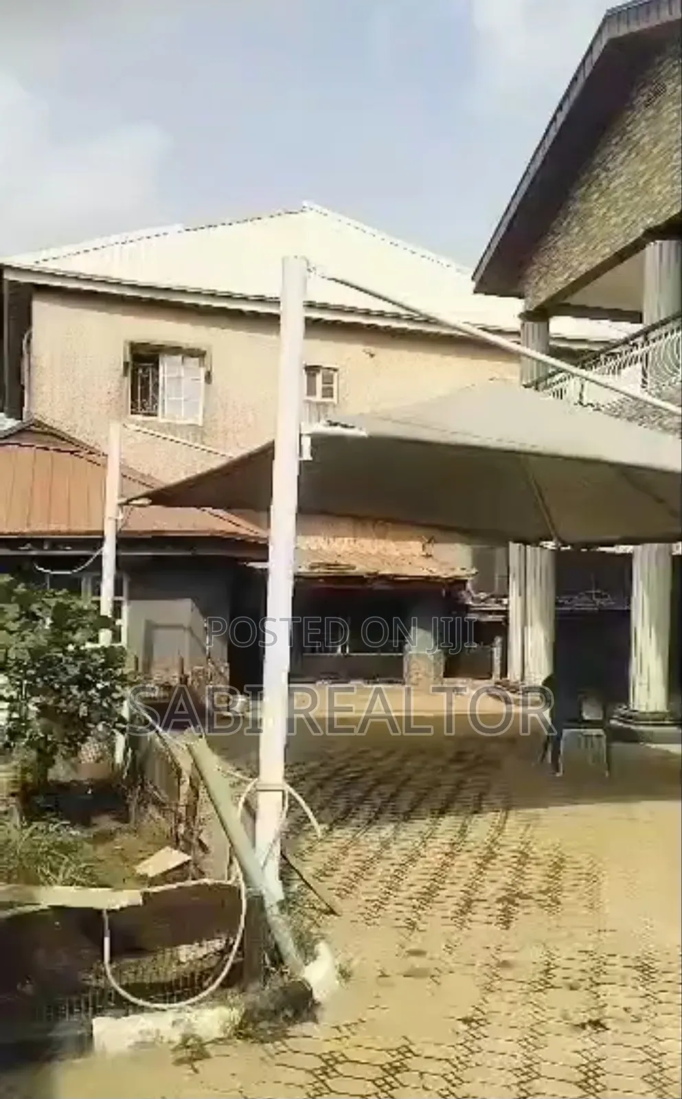 Furnished 5bdrm Duplex in Oko-Oba for sale in Oko-Oba