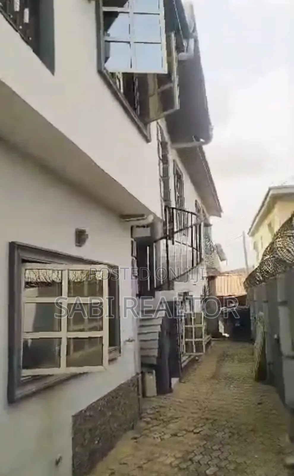 Furnished 5bdrm Duplex in Oko-Oba for sale in Oko-Oba