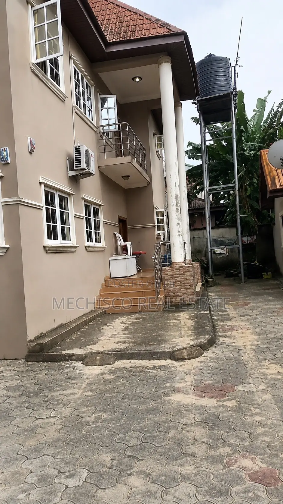 4bdrm Block of Flats in Obio-Akpor for sale in Obio-Akpor