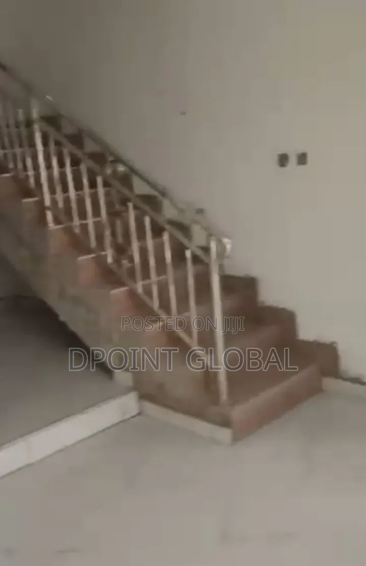 9bdrm Duplex in Not Estate, Ipaja / Ipaja for sale in Ipaja / Ipaja