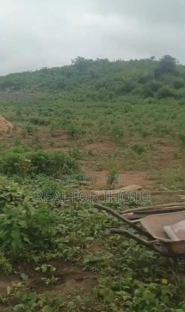 1 Hectare, Kuchiyako, Kuje Abuja in Kuje