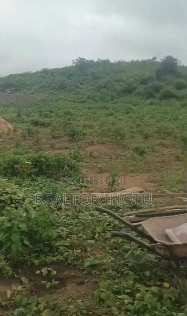 1 Hectare, Kuchiyako, Kuje Abuja in Kuje