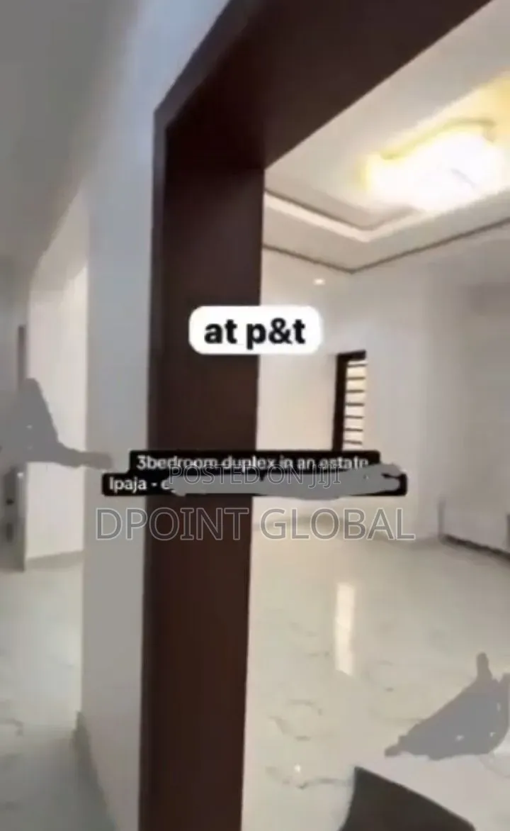 3bdrm Duplex in P And T Estate, Boys Town for sale in Boys Town