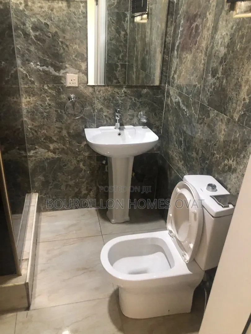 4bdrm Duplex in Lekki County Lagos for rent in Lekki Expressway