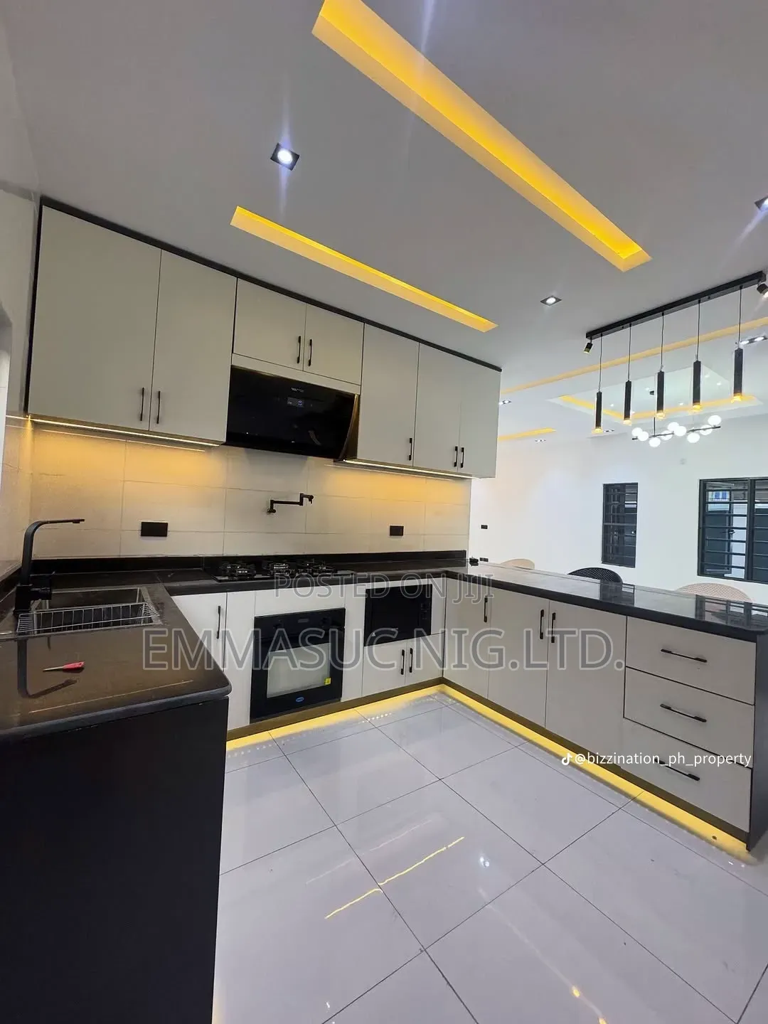 Furnished 4bdrm Bungalow in Emmanuel Avenue, Port-Harcourt for sale in Port-Harcourt