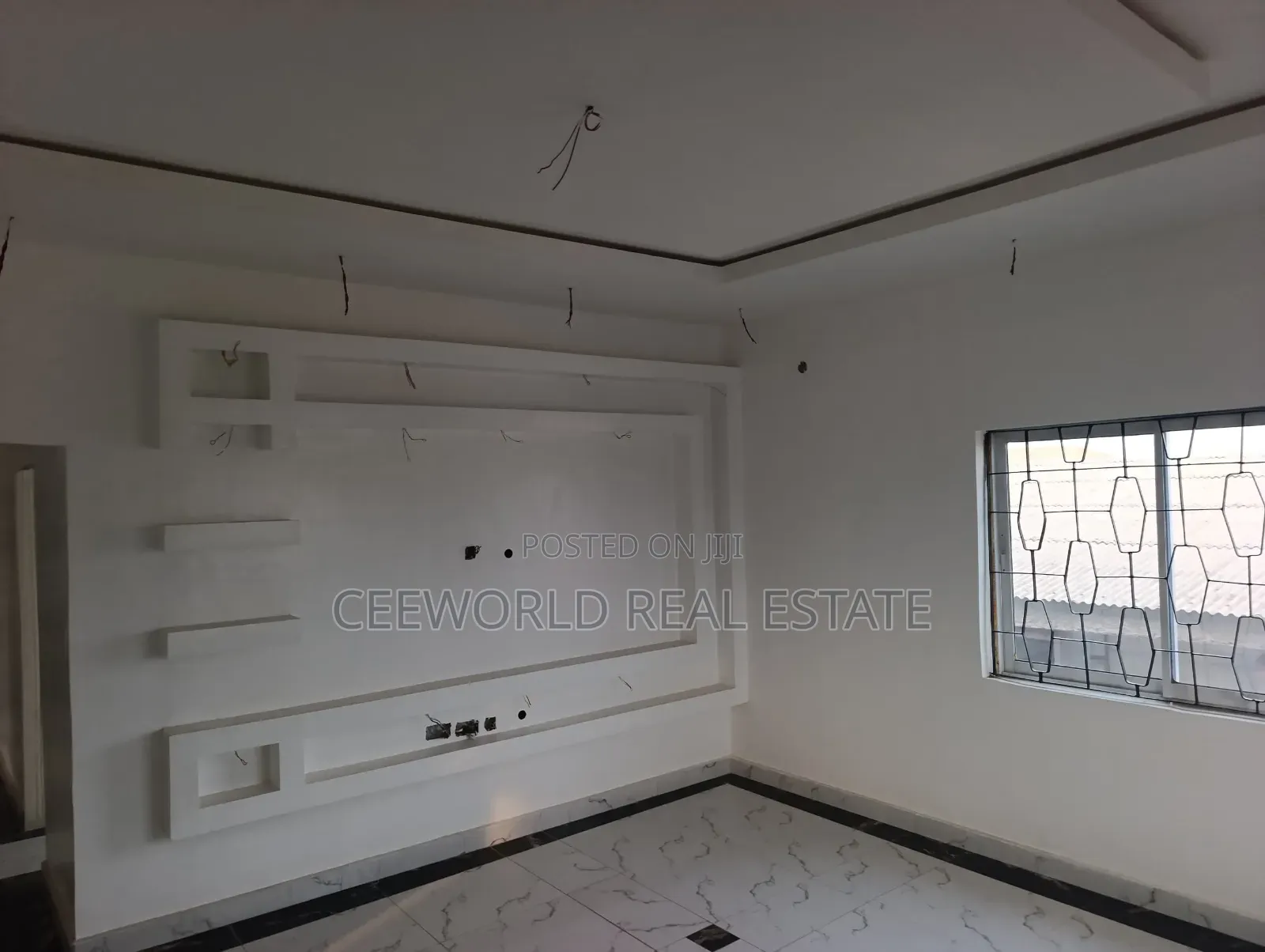 3bdrm Apartment in Felele Challenge for rent in CHallenge / Ibadan