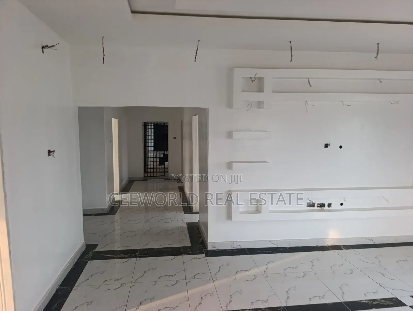 3bdrm Apartment in Felele Challenge for rent in CHallenge / Ibadan