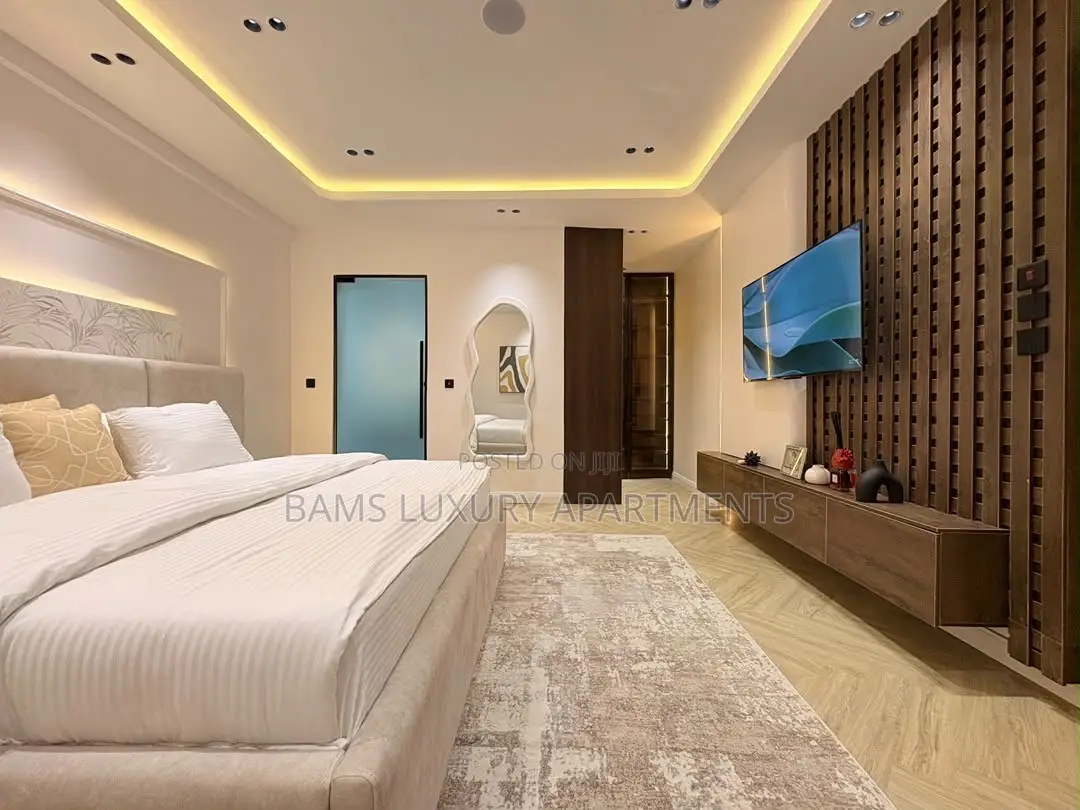 Luxury and Neat Shortlet Apartments at Banana Island in Banana Island
