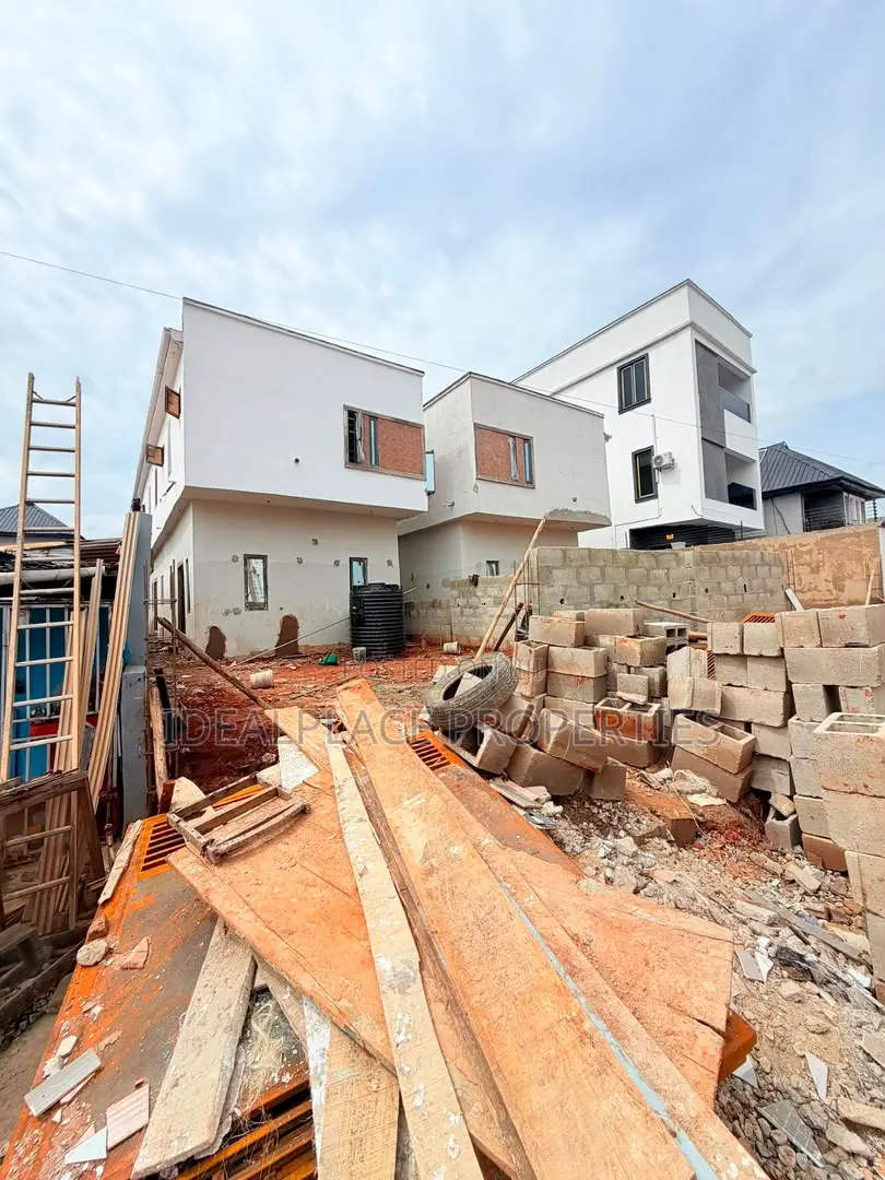 2bdrm Townhouse/Terrace in Magodo for sale in Magodo