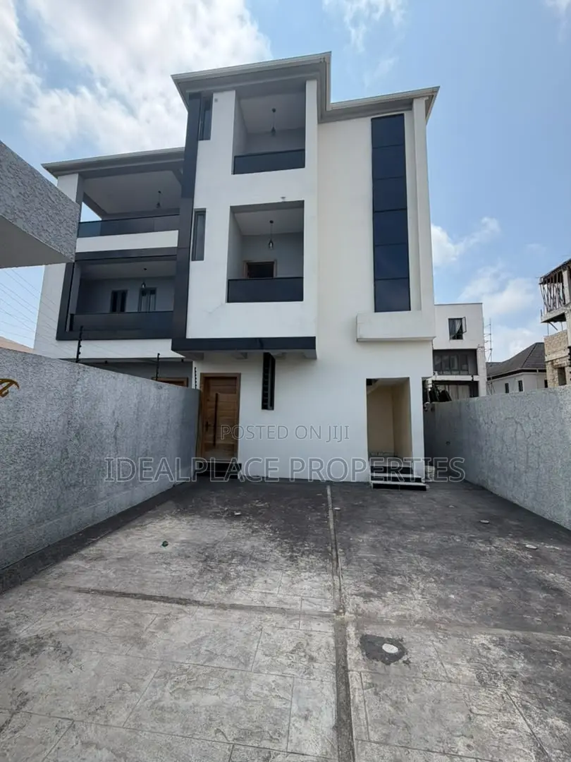 3bdrm Block of Flats in Lekki Phase 1 for sale in Lekki Phase 1