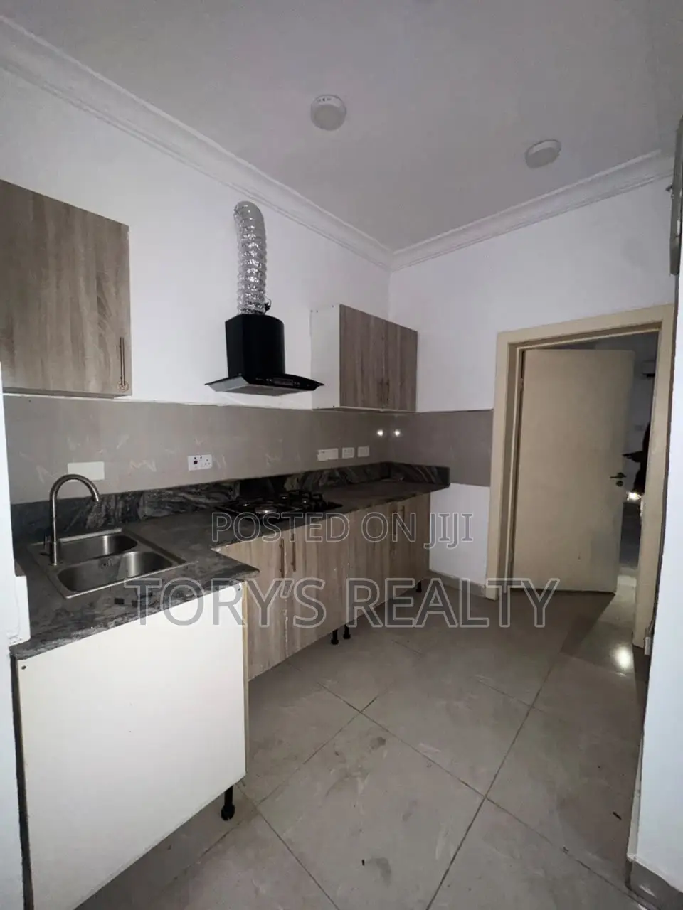 1bdrm Apartment in Lekki Phase 2 for sale in Lekki Phase 2