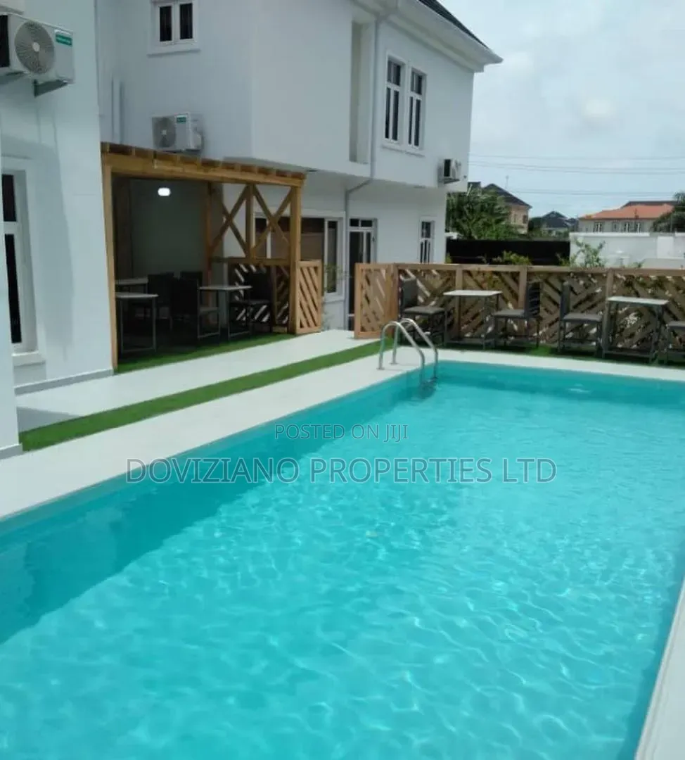 Well Built 13 Furmished Rooms Hotel and House in Ogombo