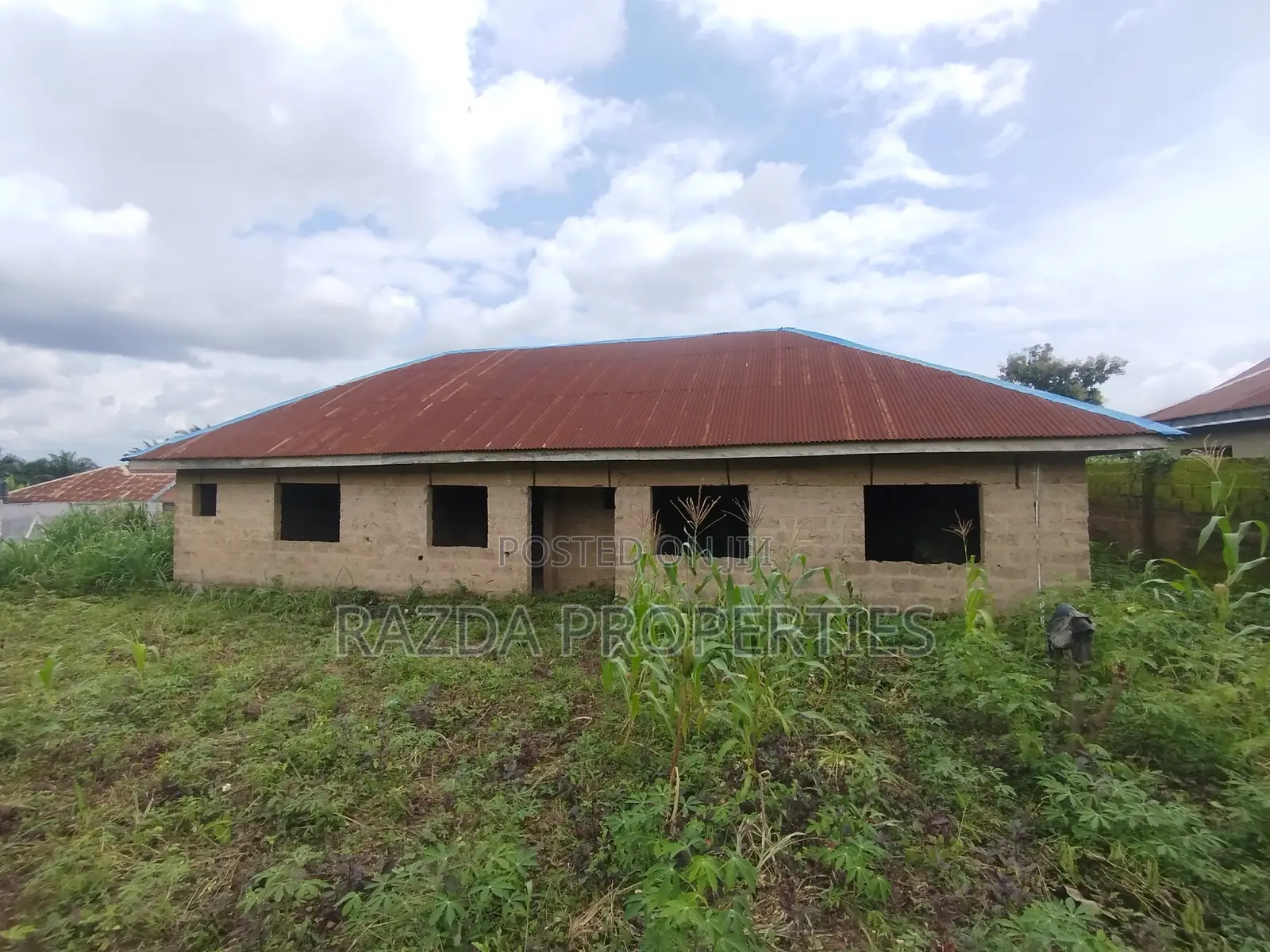 3bdrm Bungalow in Ile Funfun Area, Ife for sale in Ife