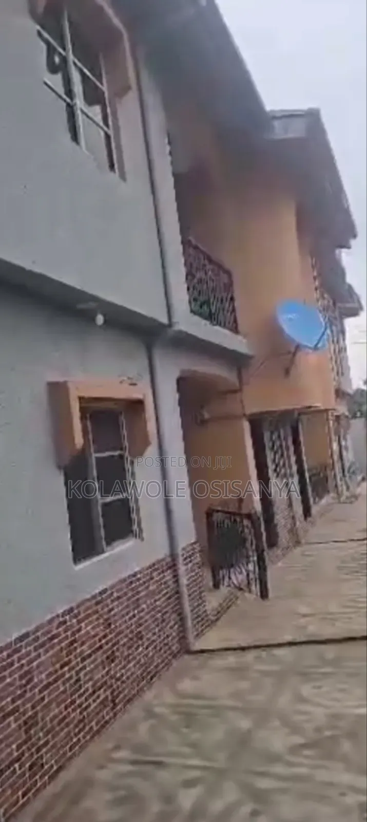 3bdrm Block of Flats in Idimu for sale in Idimu