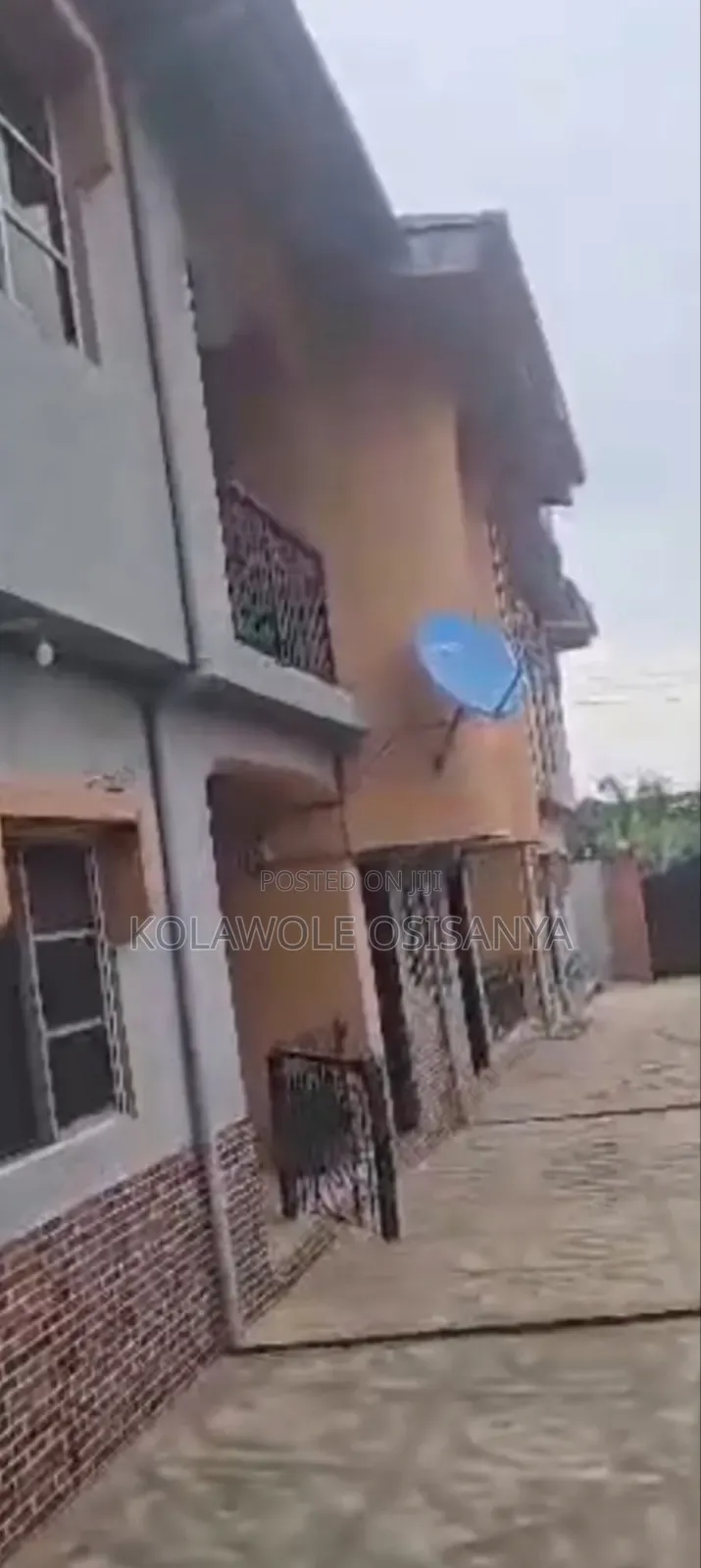 3bdrm Block of Flats in Idimu for sale in Idimu