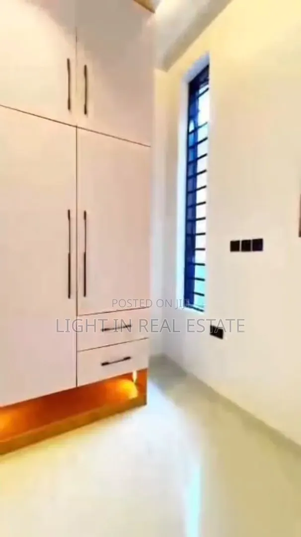 Furnished 4bdrm Duplex in Shalom Estate, Ifo for sale in Ifo