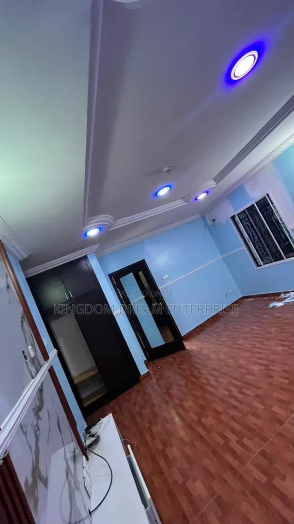 5bdrm Duplex in Osapa London Lekki for rent in Osapa london