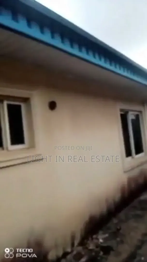 4bdrm Block of Flats in Agbado for sale in Agbado