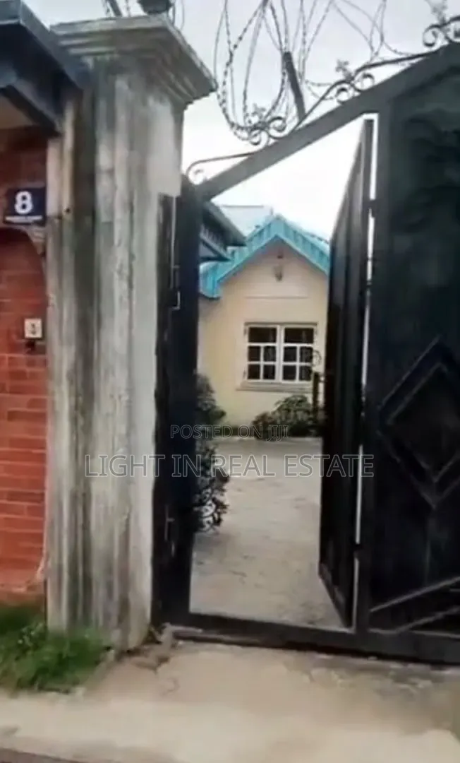 4bdrm Block of Flats in Agbado for sale in Agbado