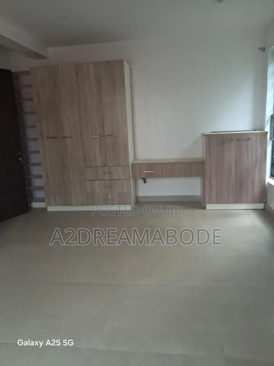 3bdrm Apartment in Ikeja Gra for rent in Ikeja GRA