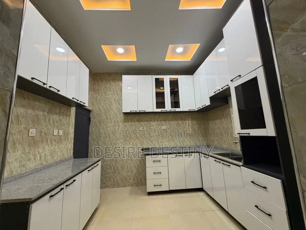 Furnished 3bdrm Bungalow in Jos for sale in Jos