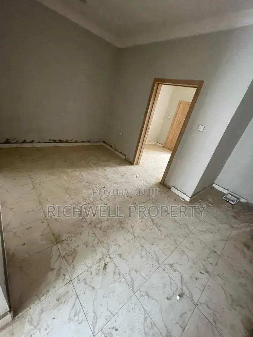 6bdrm Duplex in Alaubosa, Alalubosa for rent in Alalubosa