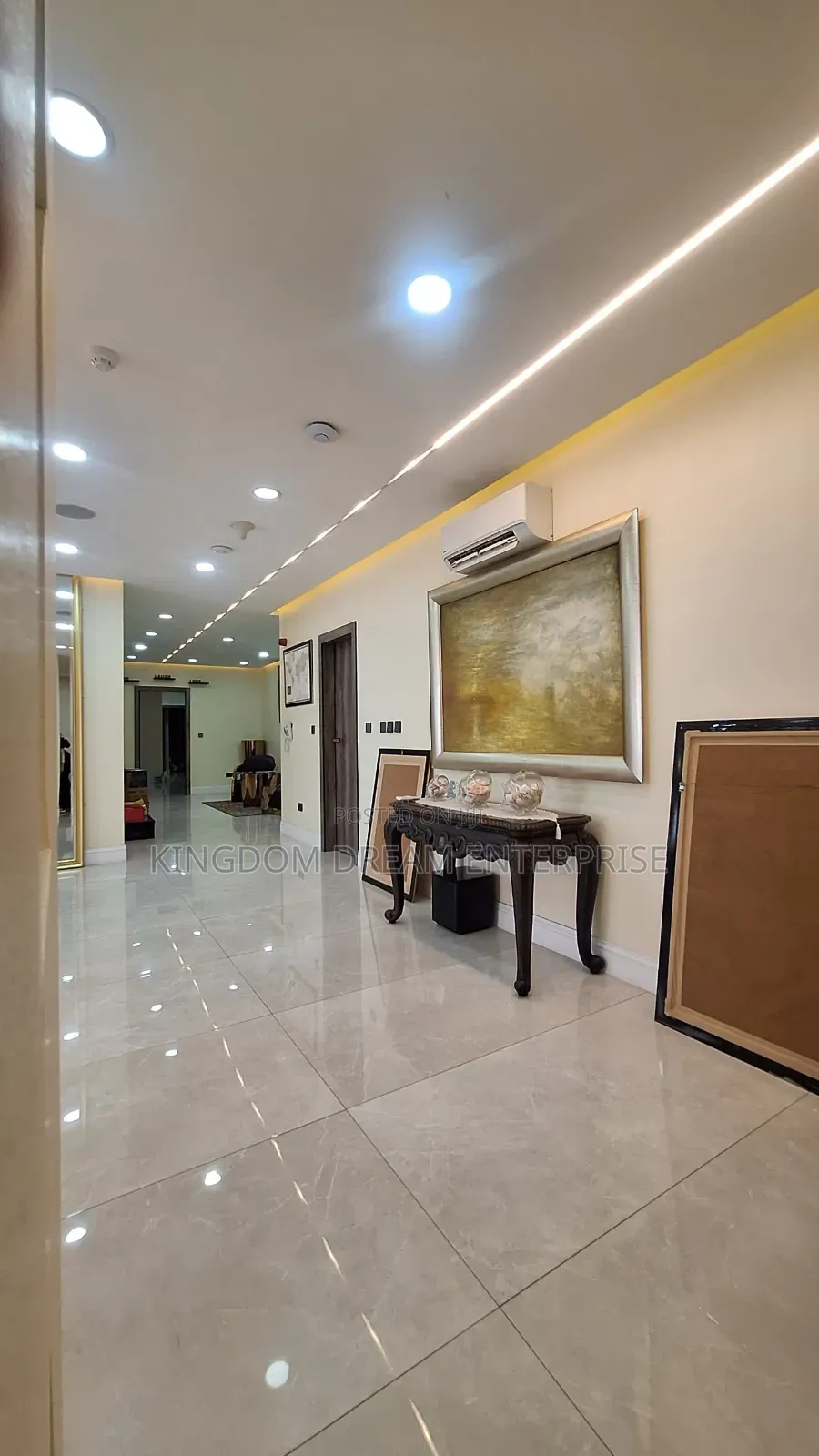 4bdrm Penthouse in Banana Island Ikoyi for sale in Banana Island