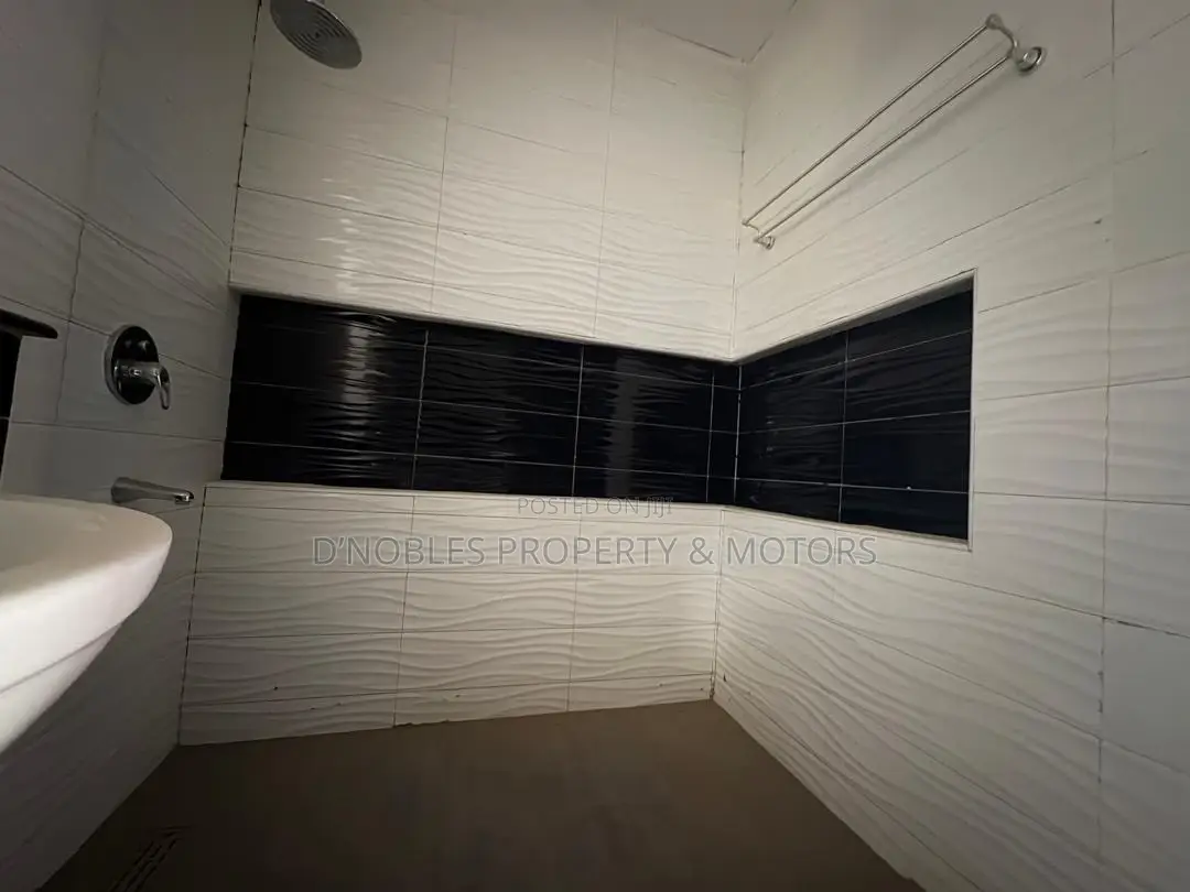 4bdrm Duplex in Idu for rent in Idu