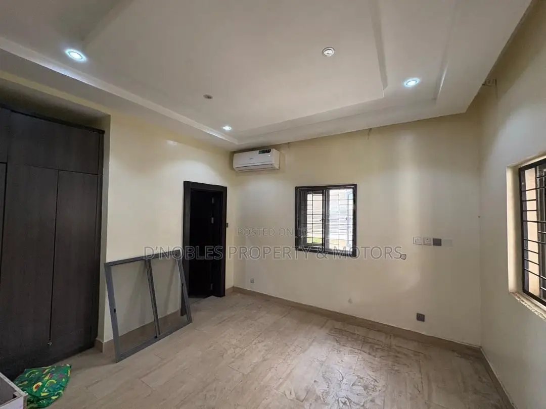 4bdrm Duplex in Idu for rent in Idu